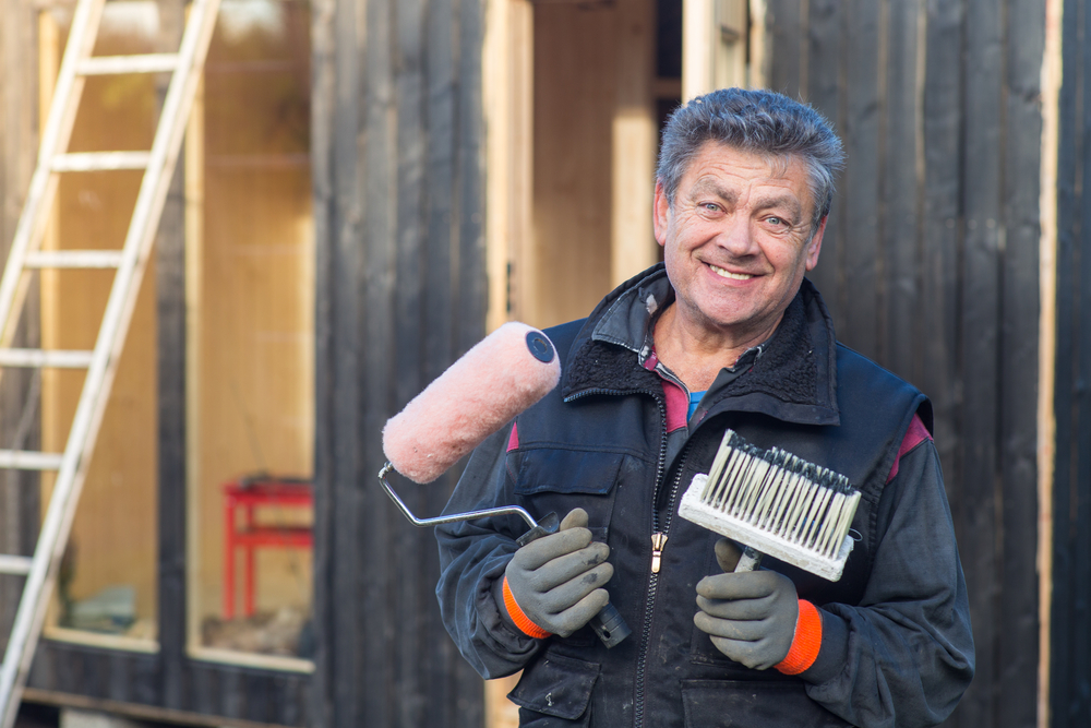 Shed Re-Painting