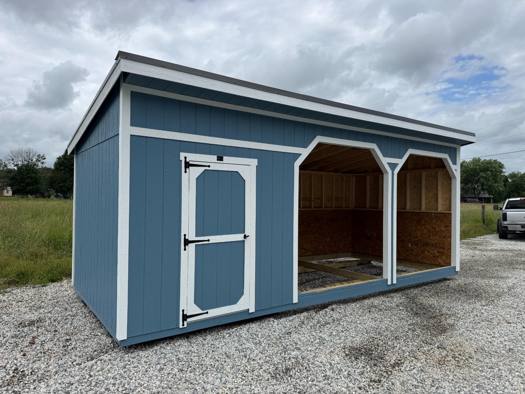 10×24 Modern Double Bay Horse Shelter
