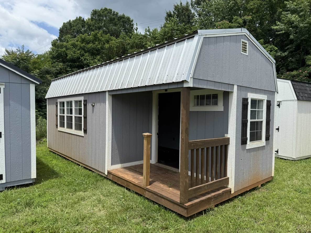 REPO | 10X24 BARN SHED | $281 A MONTH!