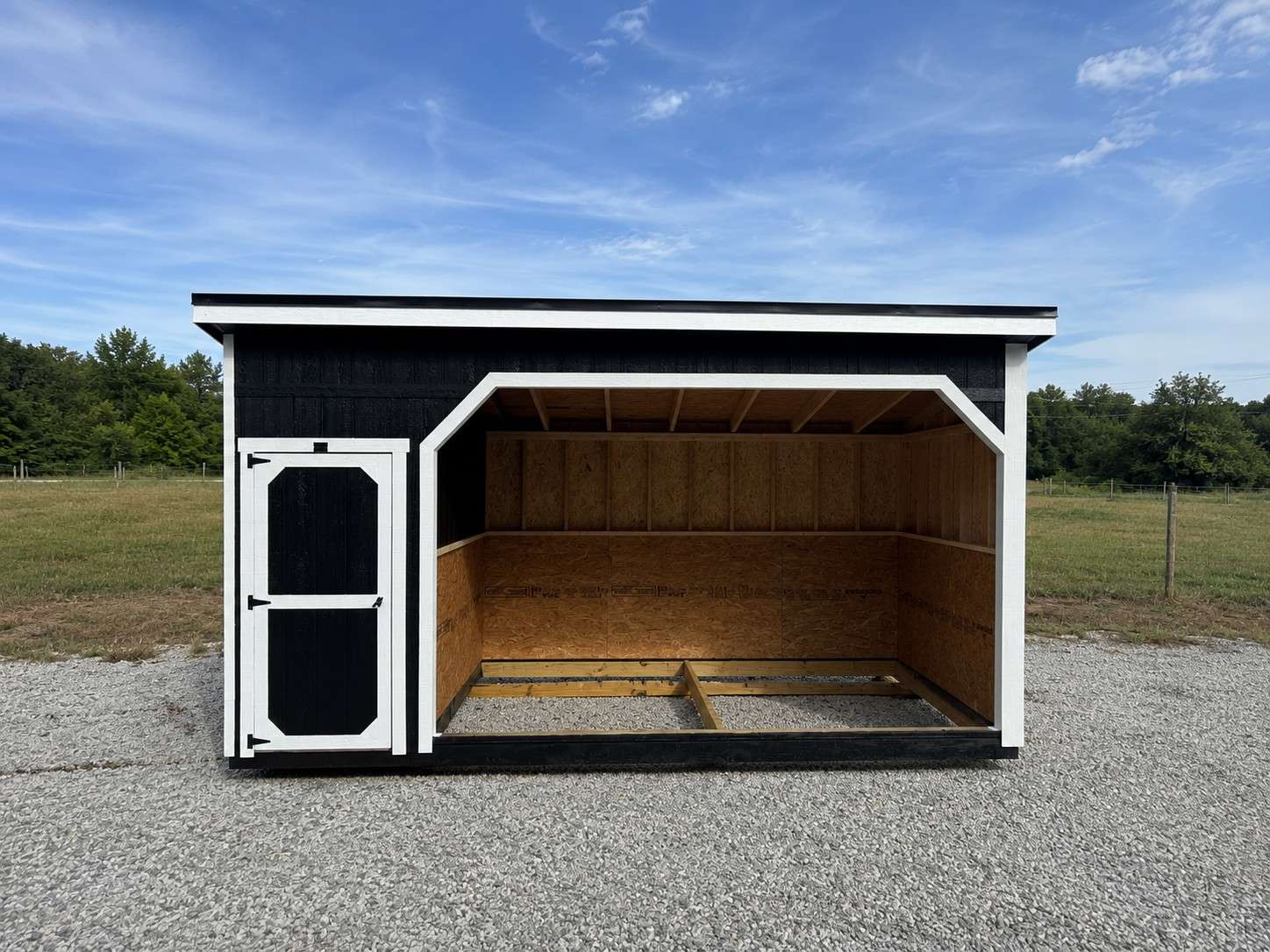 10×14 Horse Shed Single Bay With Tack Room | $250 A Month!