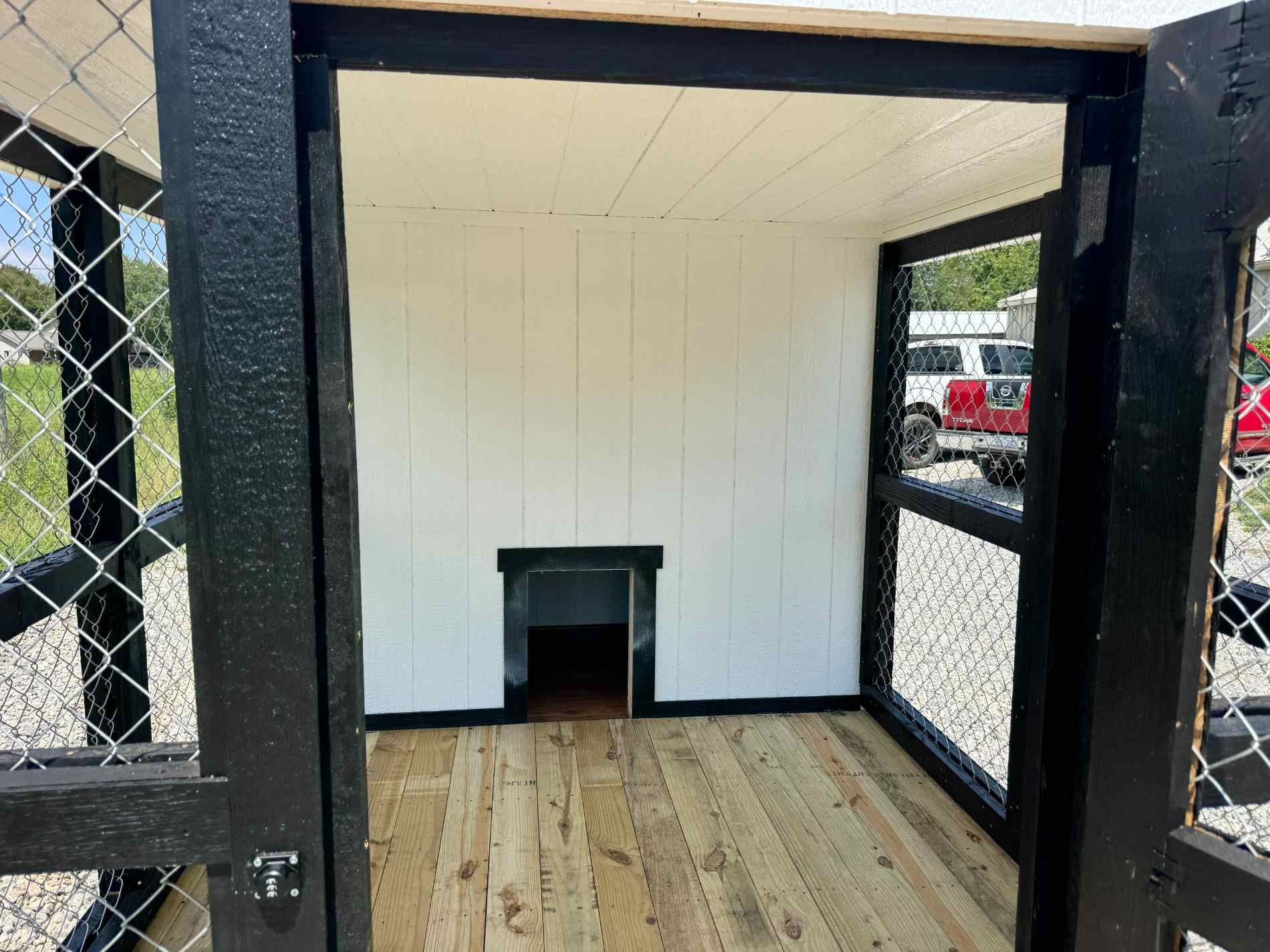 8x12 Dog Kennel (White) | $211 A Month!