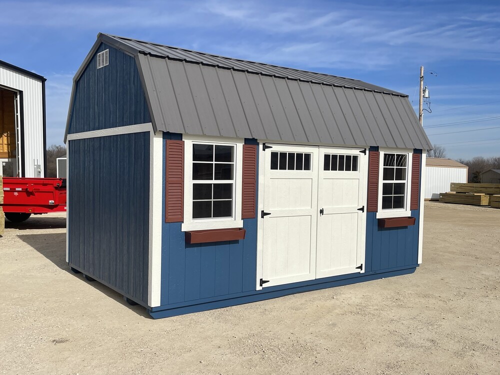 Side Lofted Barn