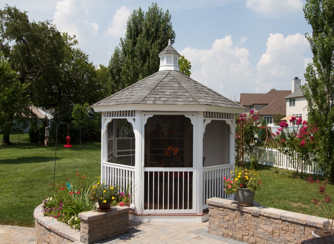 12Oct CountryStyle WhiteVinylGazebo Cupola PinnacleRoof Screens11