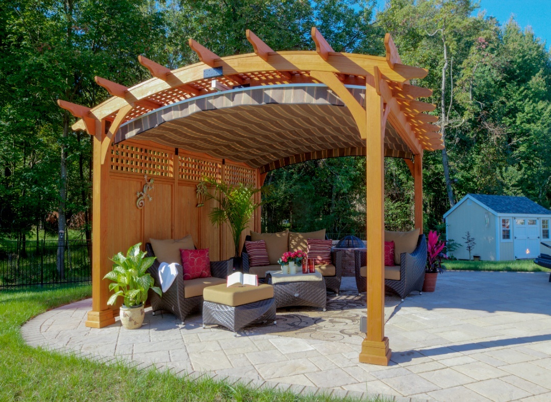 12x15HearthsidePergolaCanyonBrownStainLatticeRoofPrivacyWallEastRidgeCocoaEZShadeCanopy5