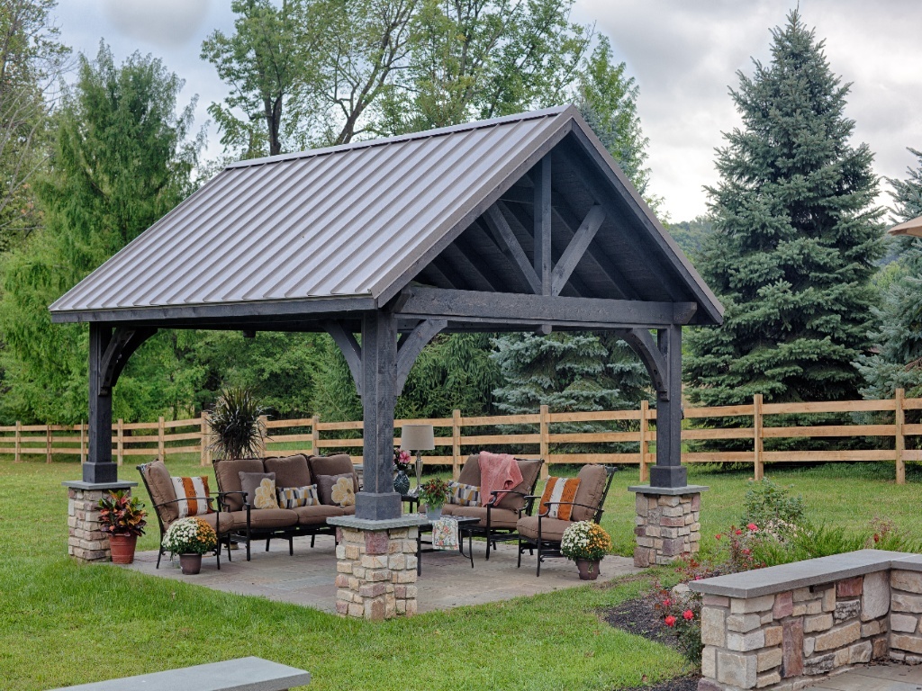 14x16AlpineCedarWoodPavilionCinderStainSlateGrayStandingSeamMetalRoofCustomRoofPitch1