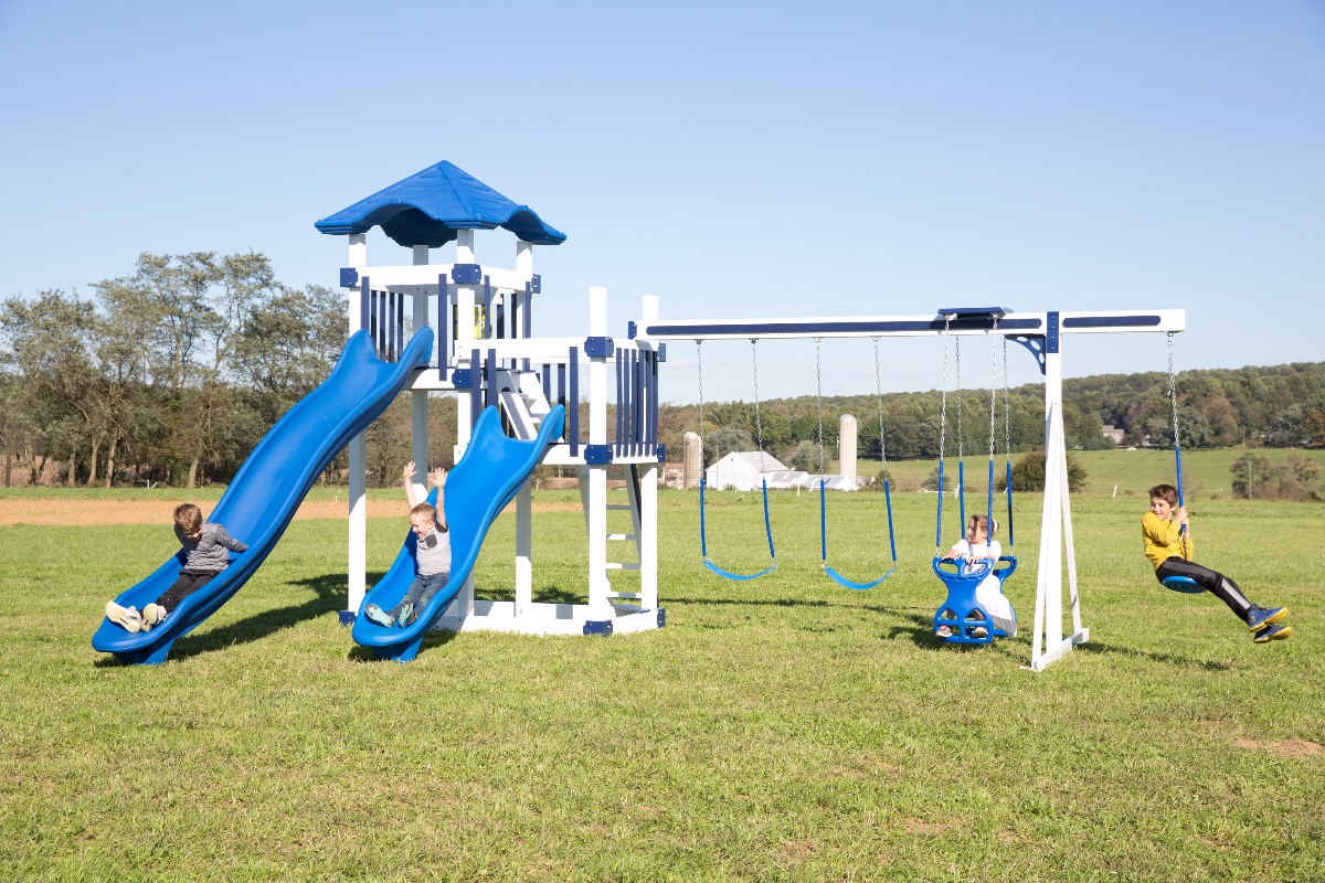 Patiova Denali Vinyl Playset