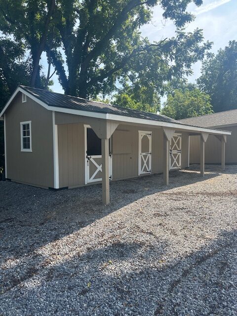 S25011 12x32x8 Run In with Tack Room