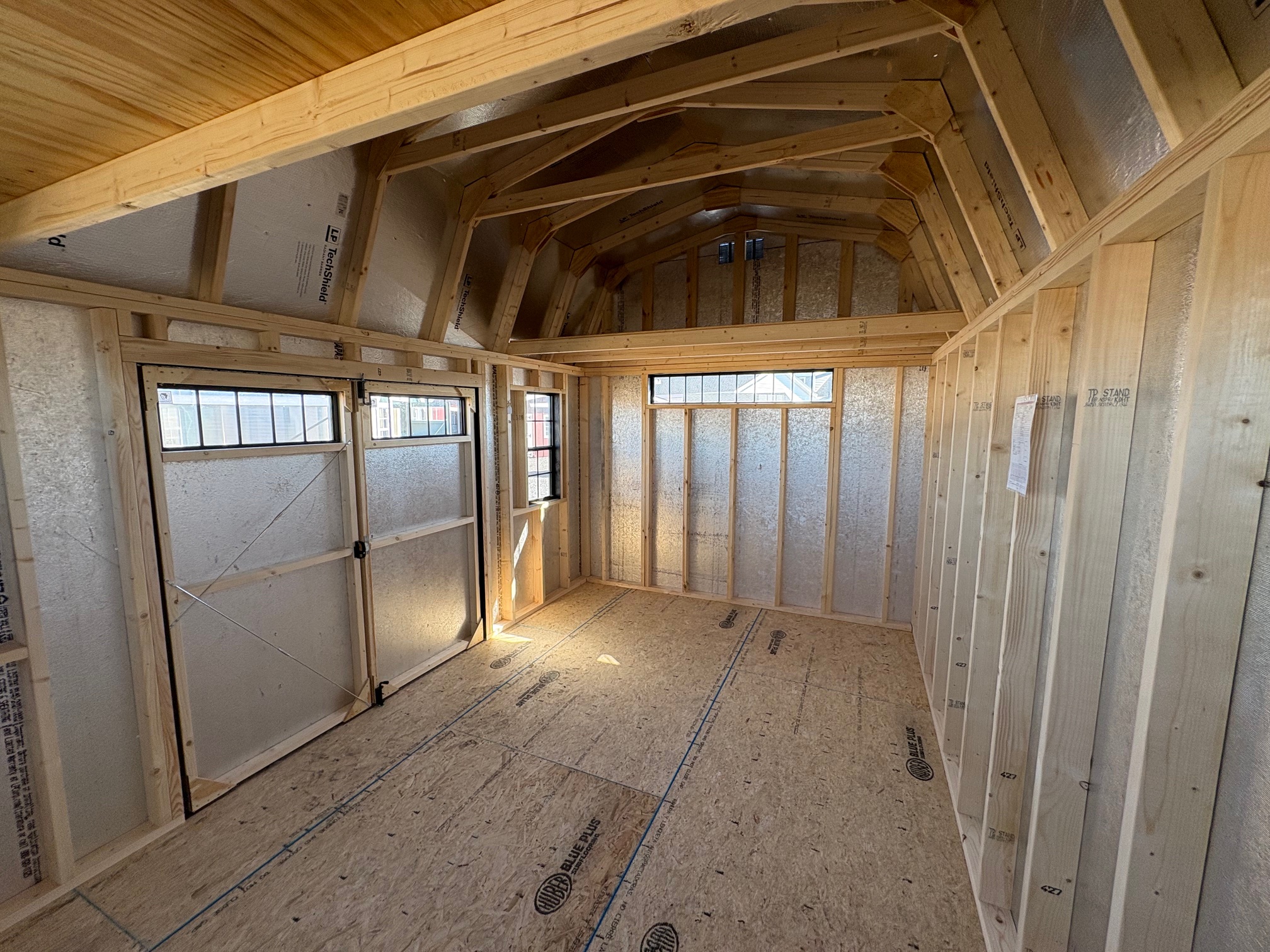 **SOLD** HB26001 10x16x7 Classic Barn