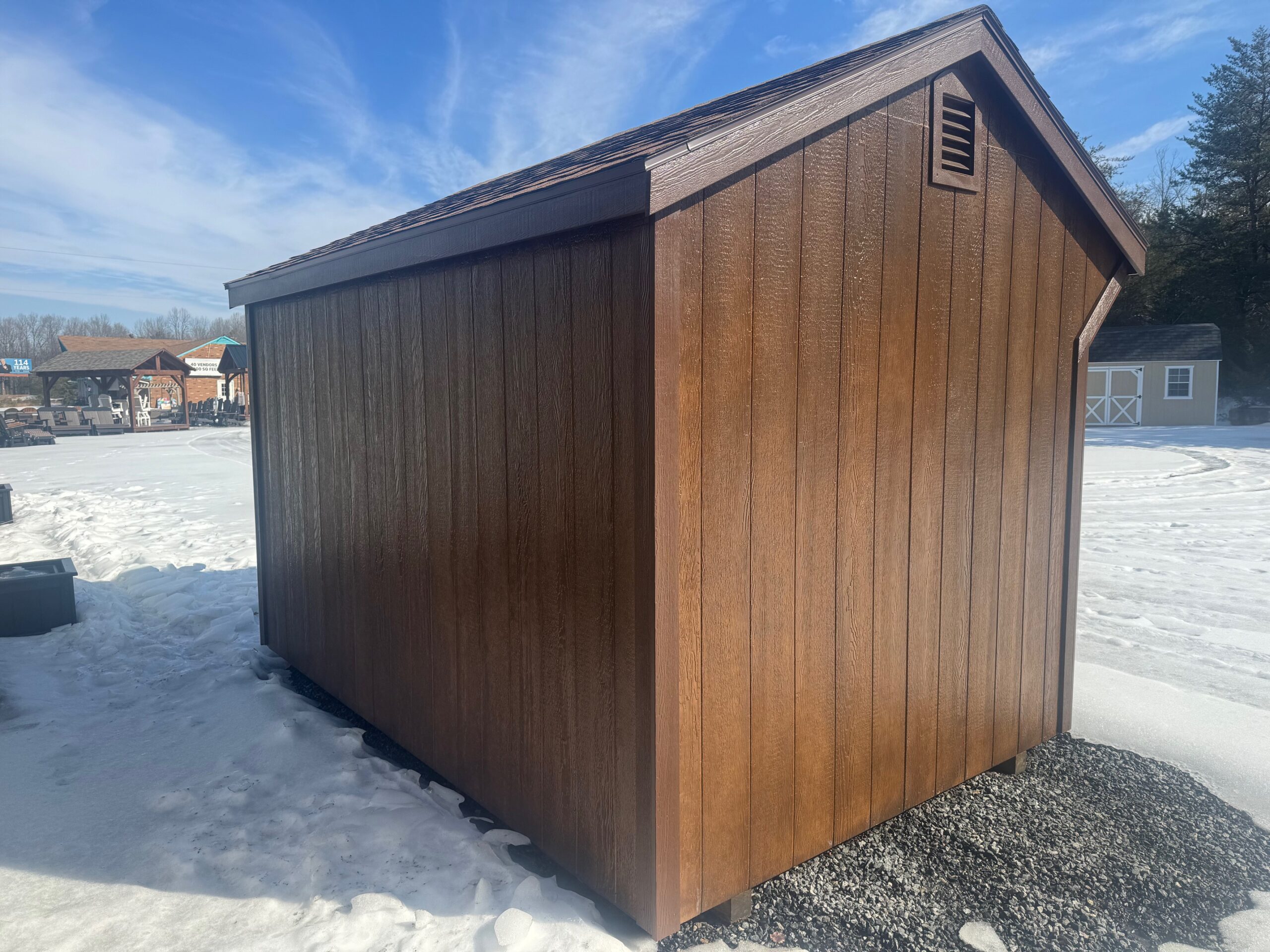 RV25051 8x12x7 Lakeside