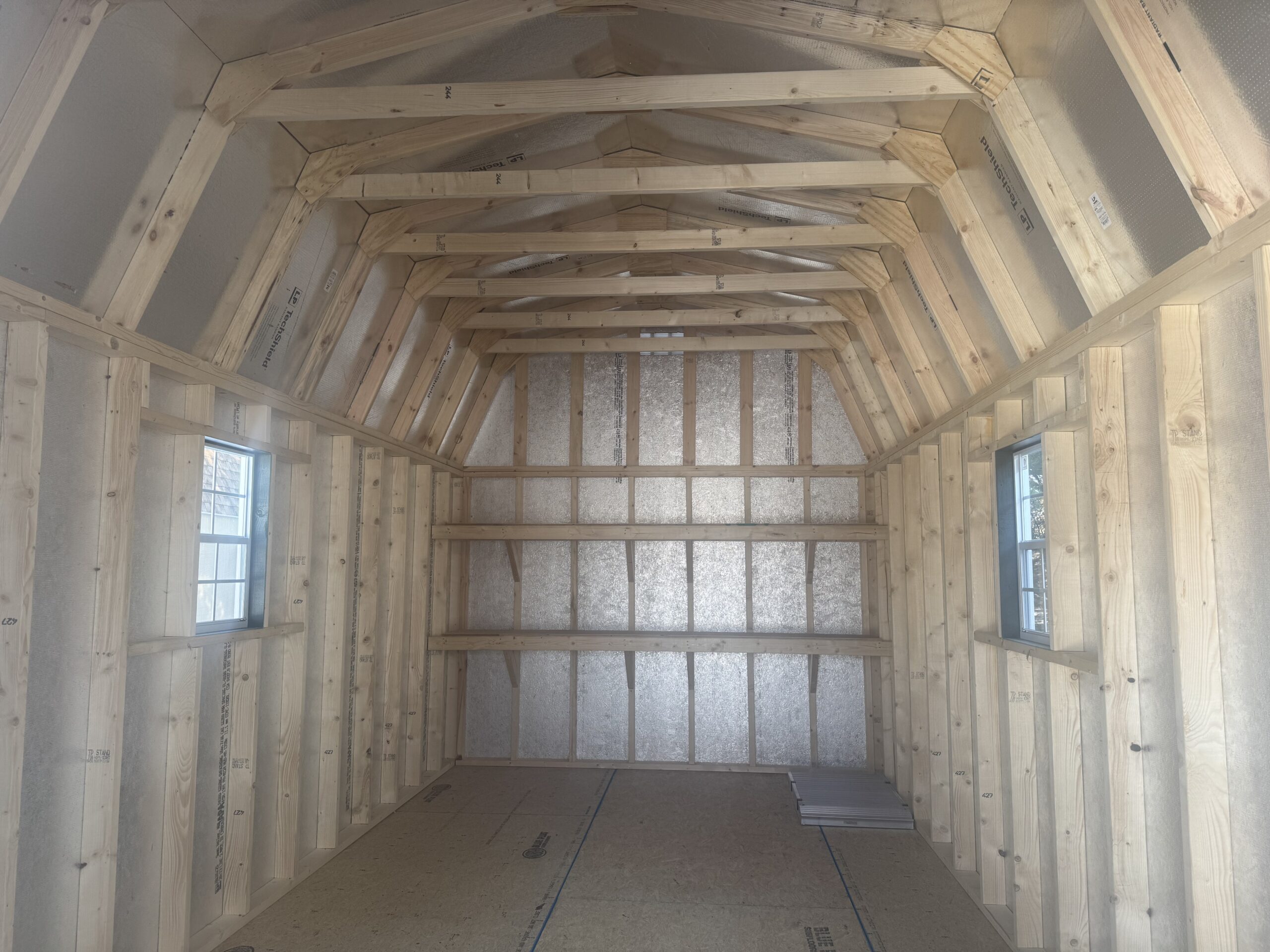 RV25096 10x20x7 Classic Barn