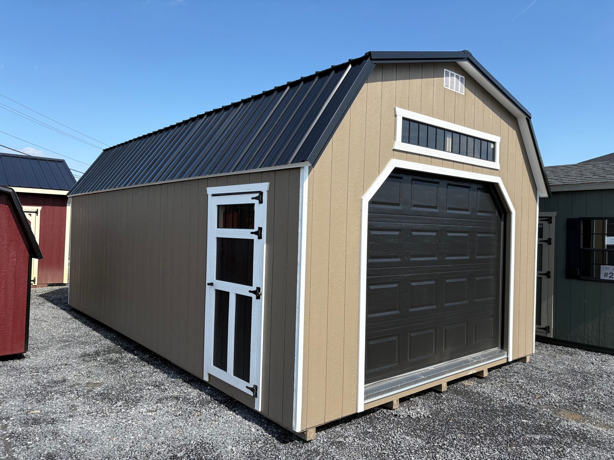 HB26002 14x24x7 Classic Barn