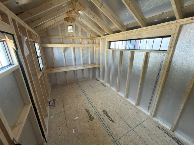 RV26001 Windsor 8x14x7