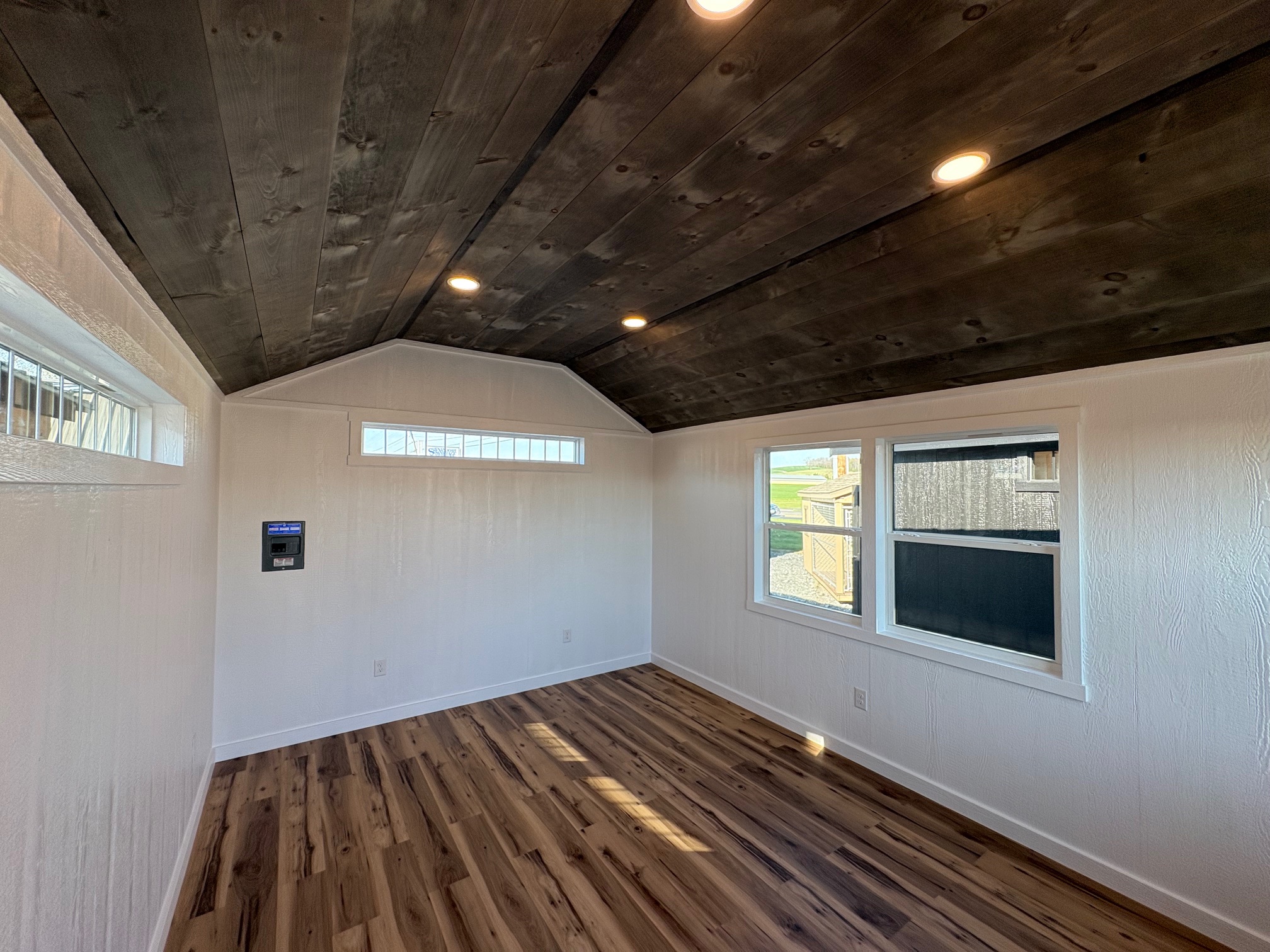Nodic02 12x20x8 Nordic - Finished Space