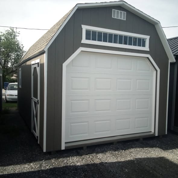 FR26021 12x20x7 Classic Barn