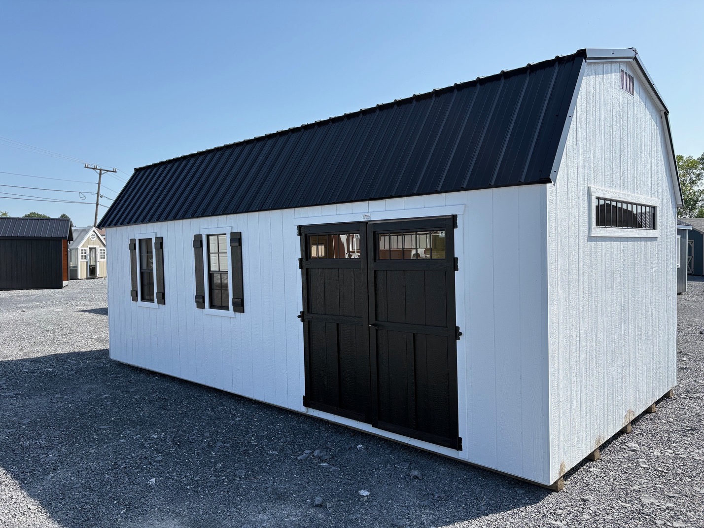 HB26007 12x24x7 Classic Barn Garage