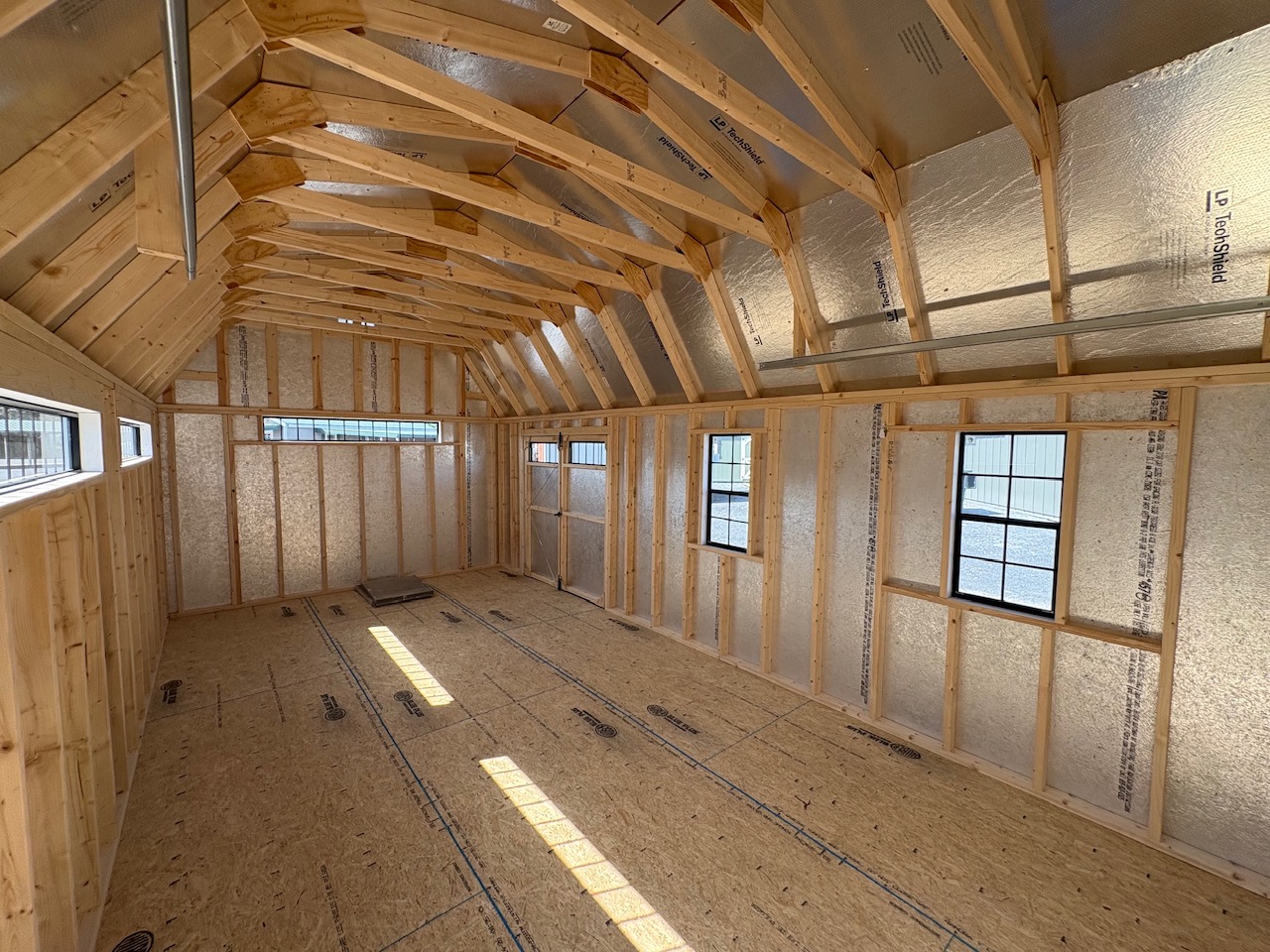 HB26007 12x24x7 Classic Barn Garage
