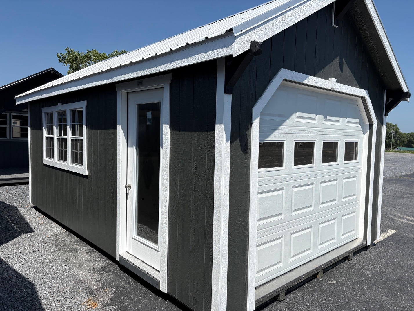 HB26014 12x20x8 Windsor Craftsman Garage