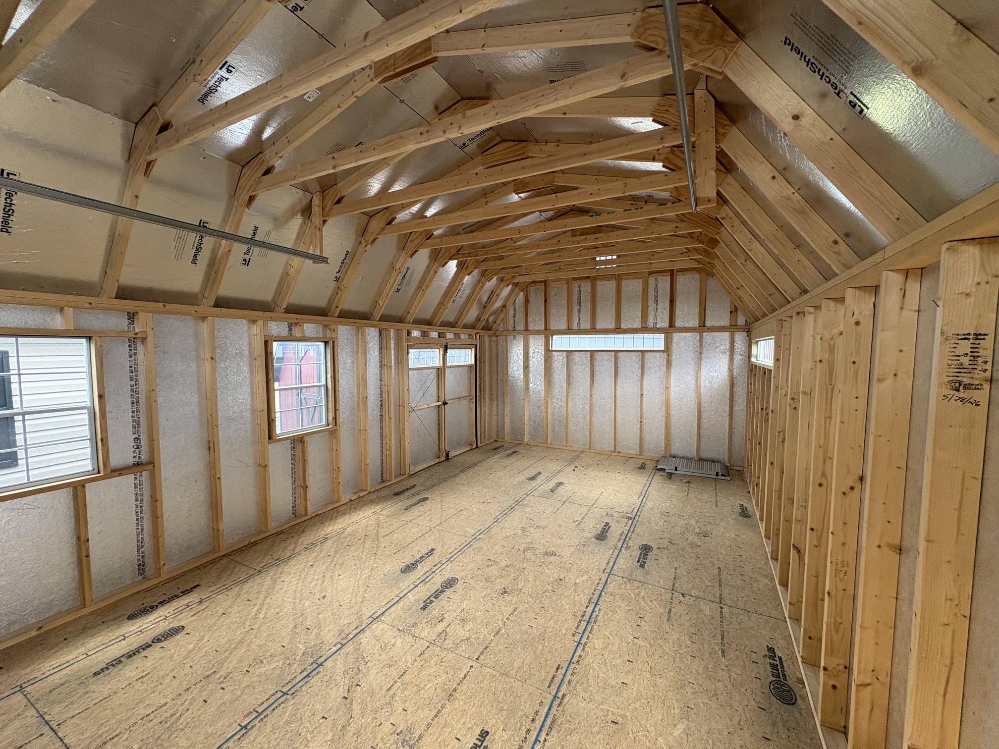 HB26008 14x24x7 Classic Barn