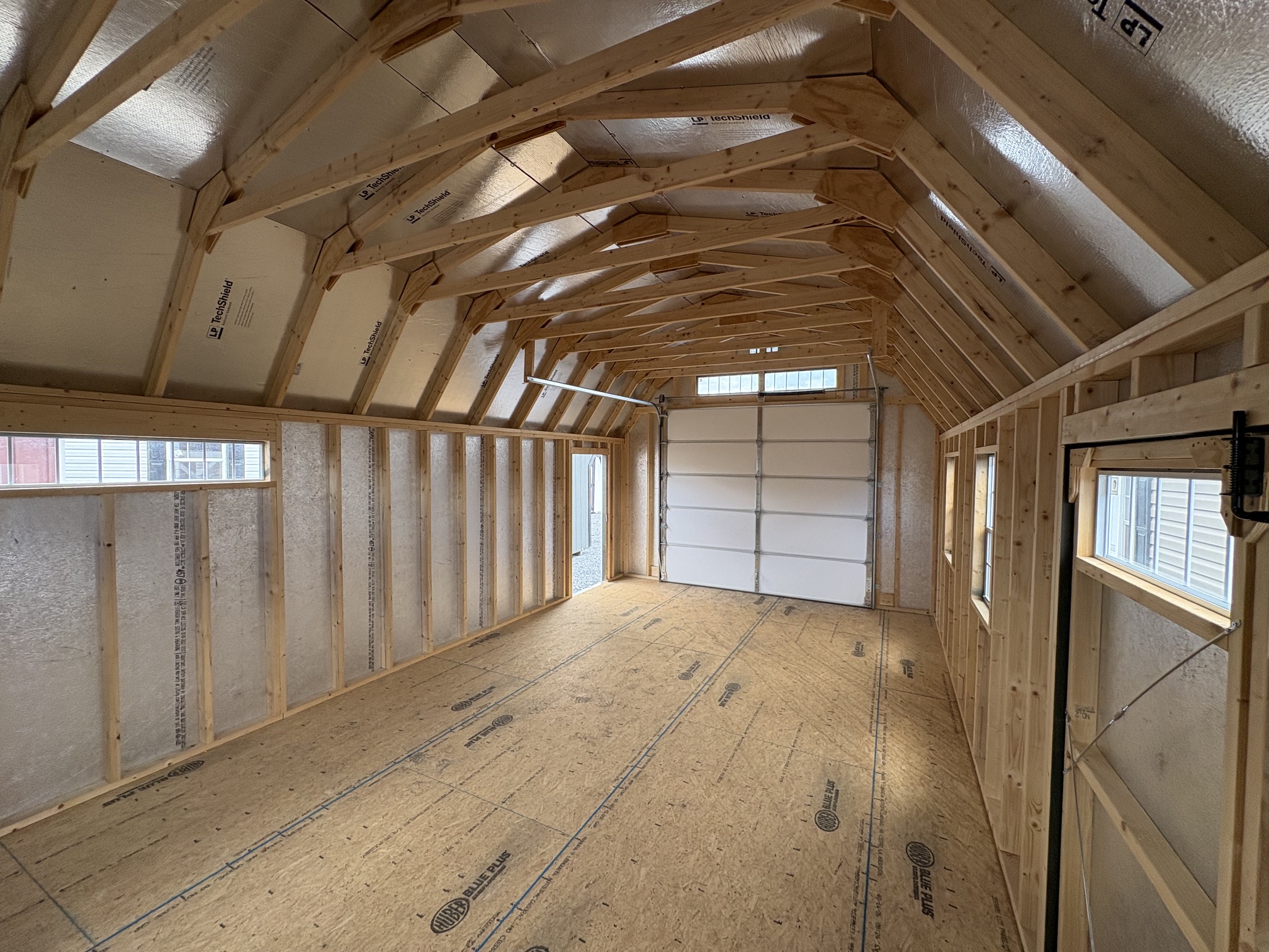 HB26008 14x24x7 Classic Barn