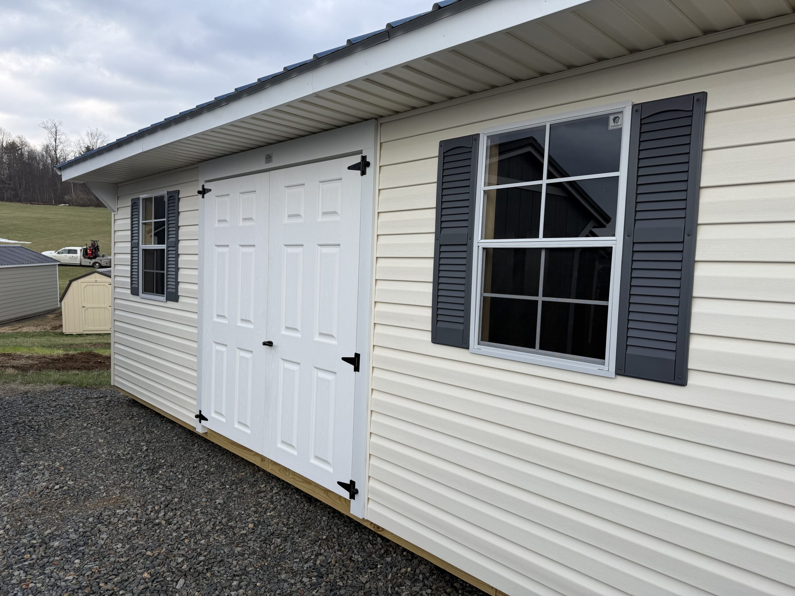 10x20 Vinyl Carriage