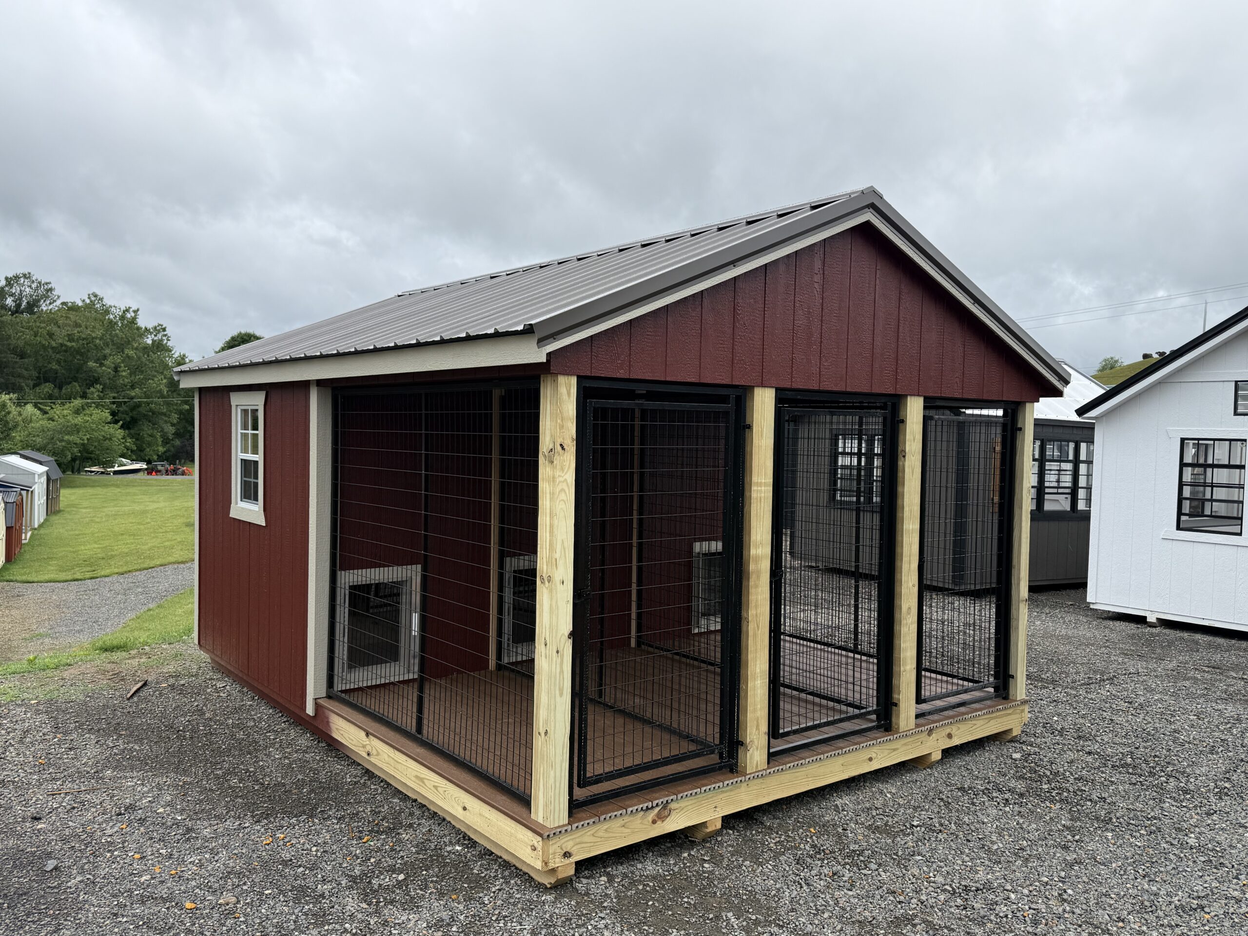 12×16 Triple Kennel