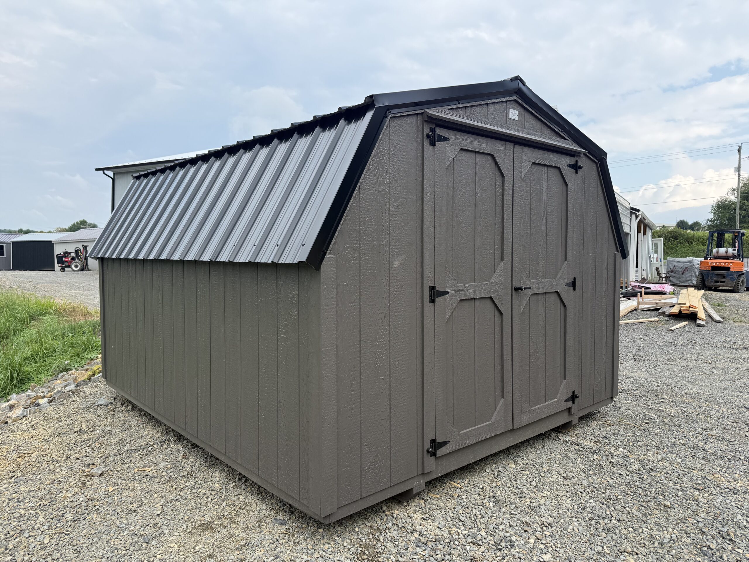 10x12 Mini Barn