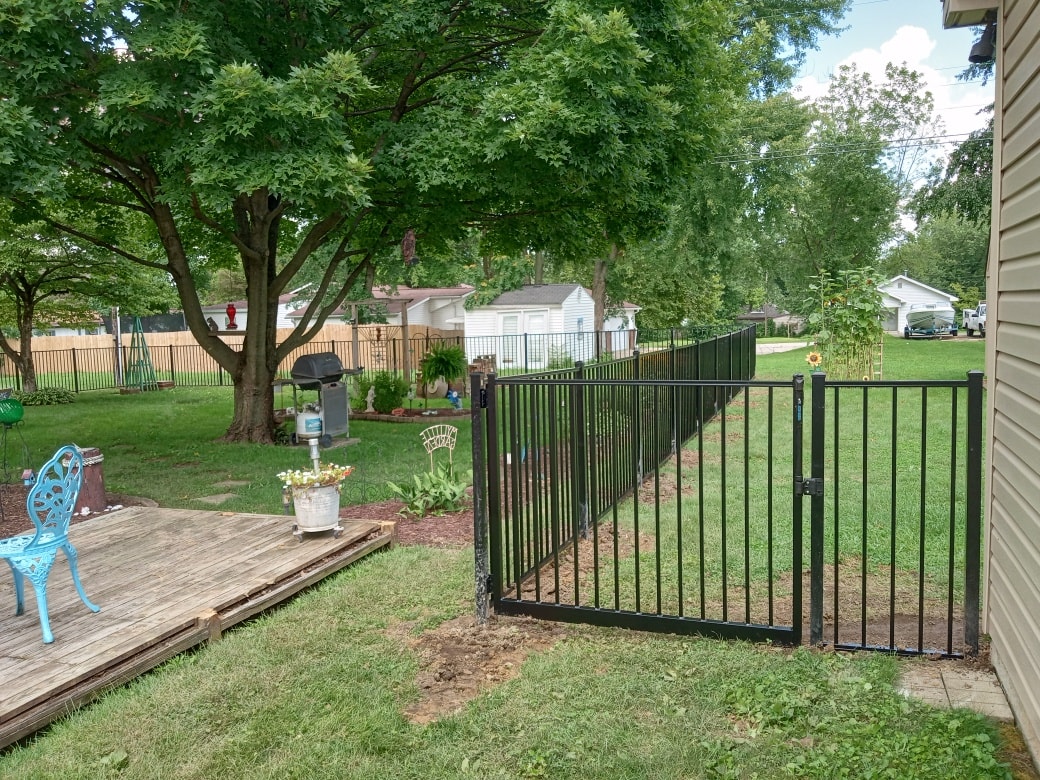decks & fences (24)
