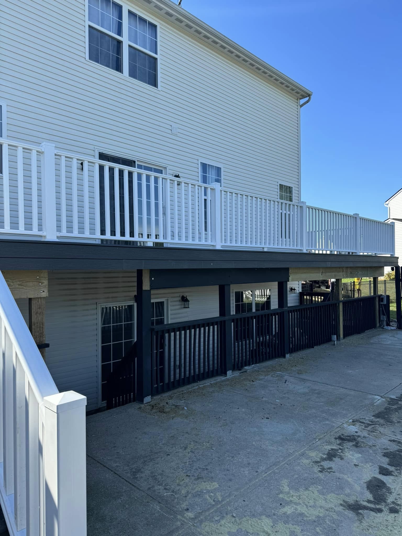 decks & fences (32)