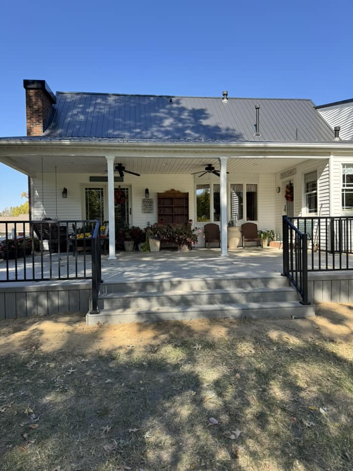 decks & fences (37)