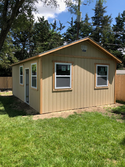 16x24 Regular Gable with upgraded windows
