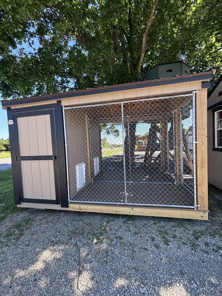 Dog Kennel 8×12