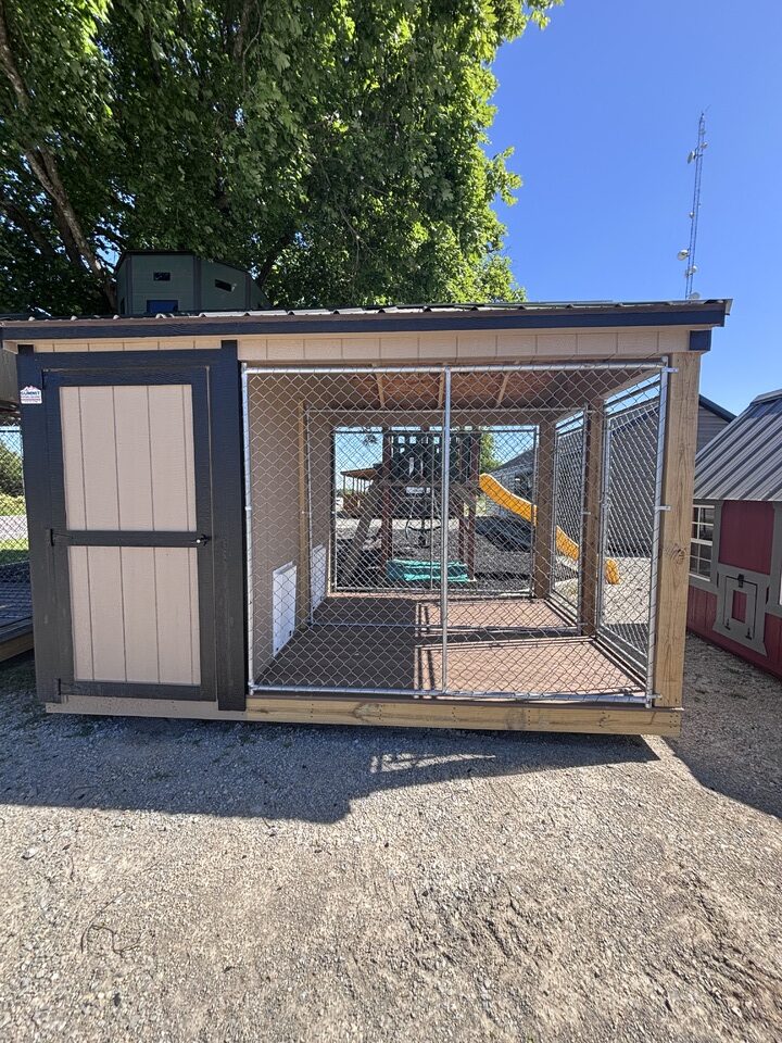 Dog Kennel 8×12
