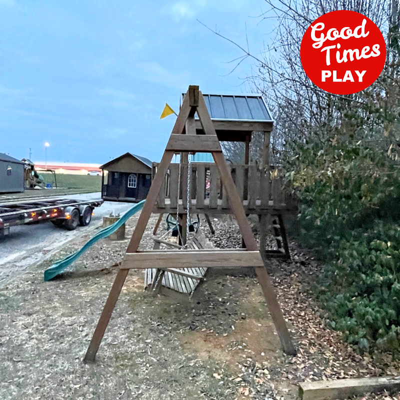 *SOLD*PRE-OWNED "Family Fun" 4ft Deck Height