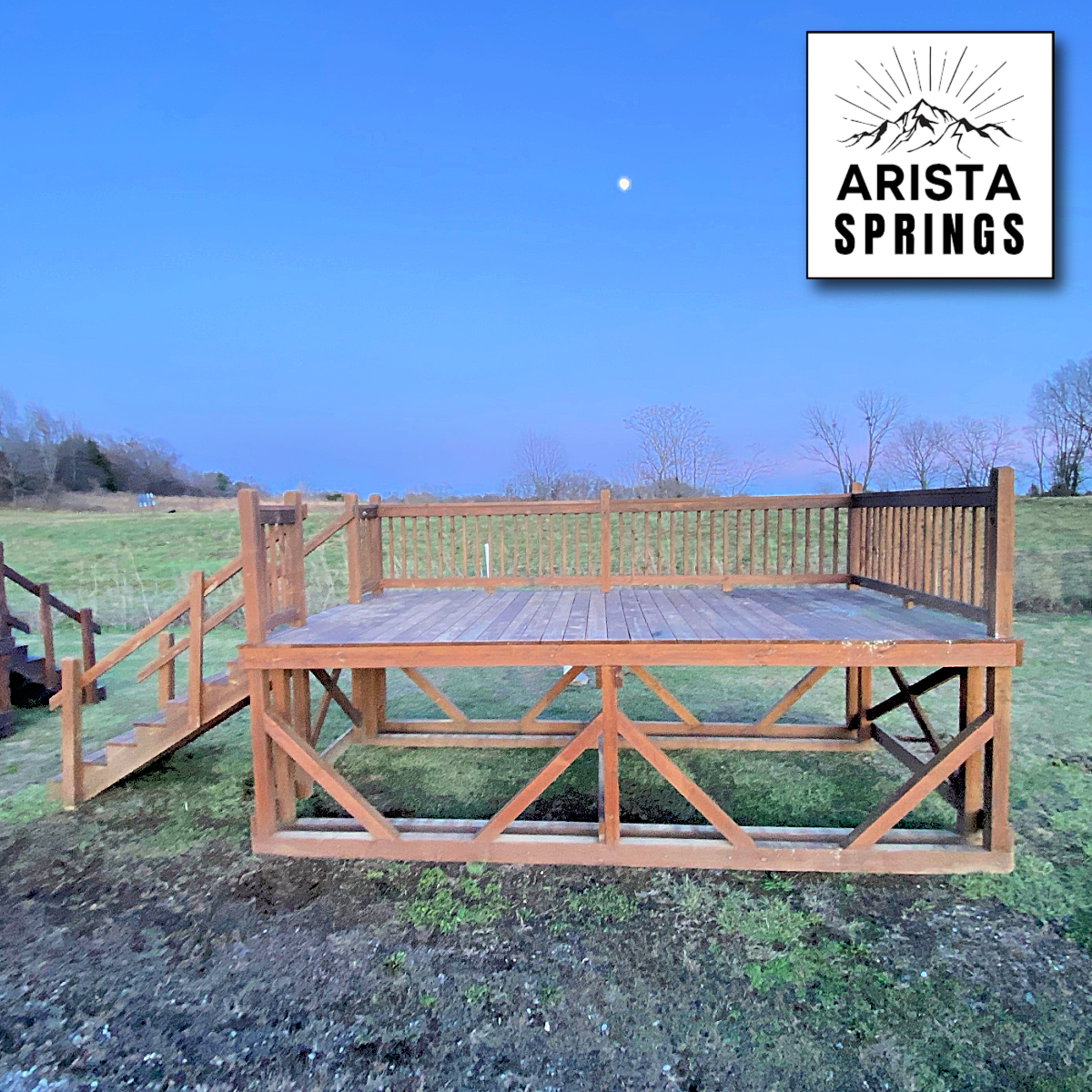 *SOLD*PRE-OWNED 8' x 16' Alpine Portable Deck