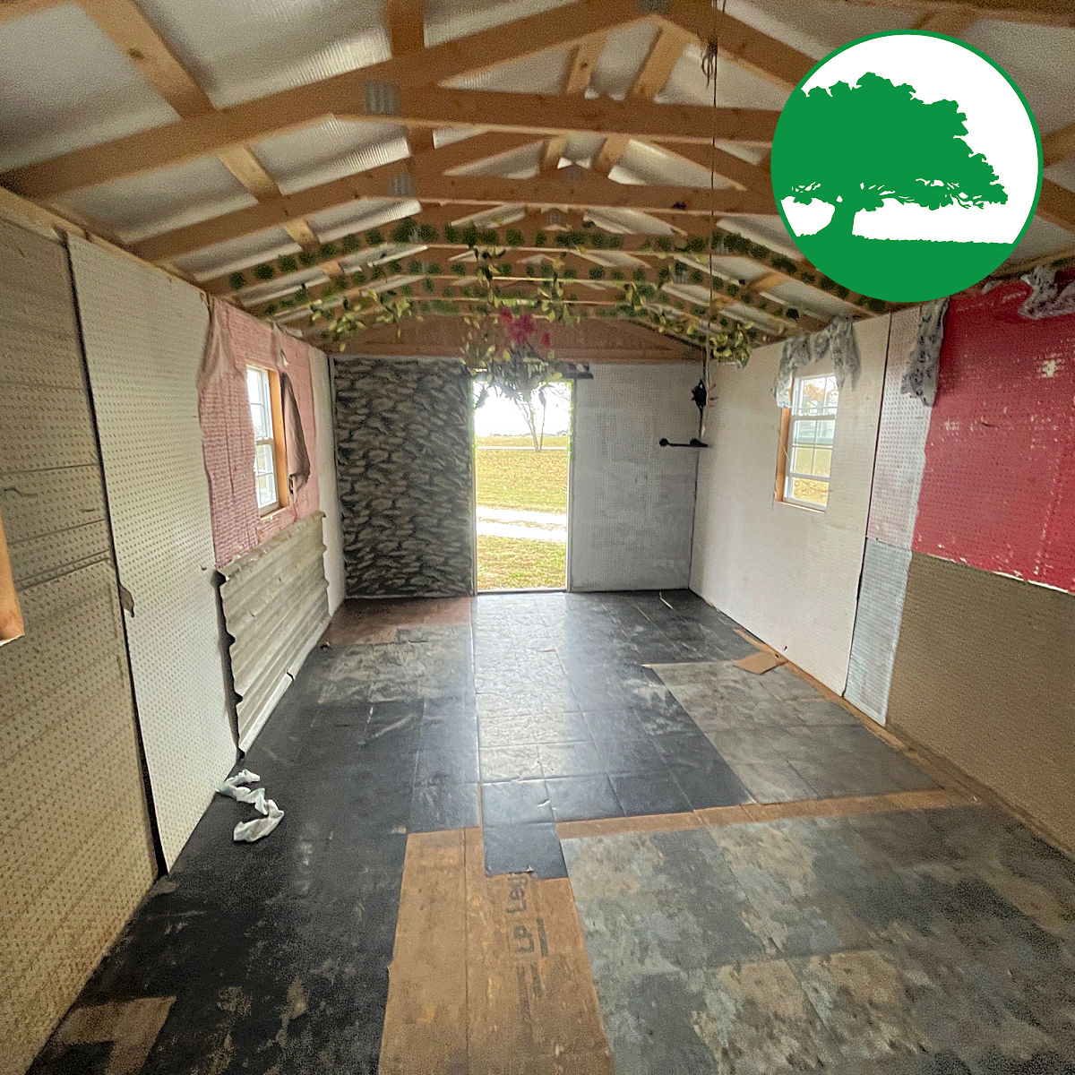 PRE-OWNED 12' x 28' Painted Utility / Cabin
