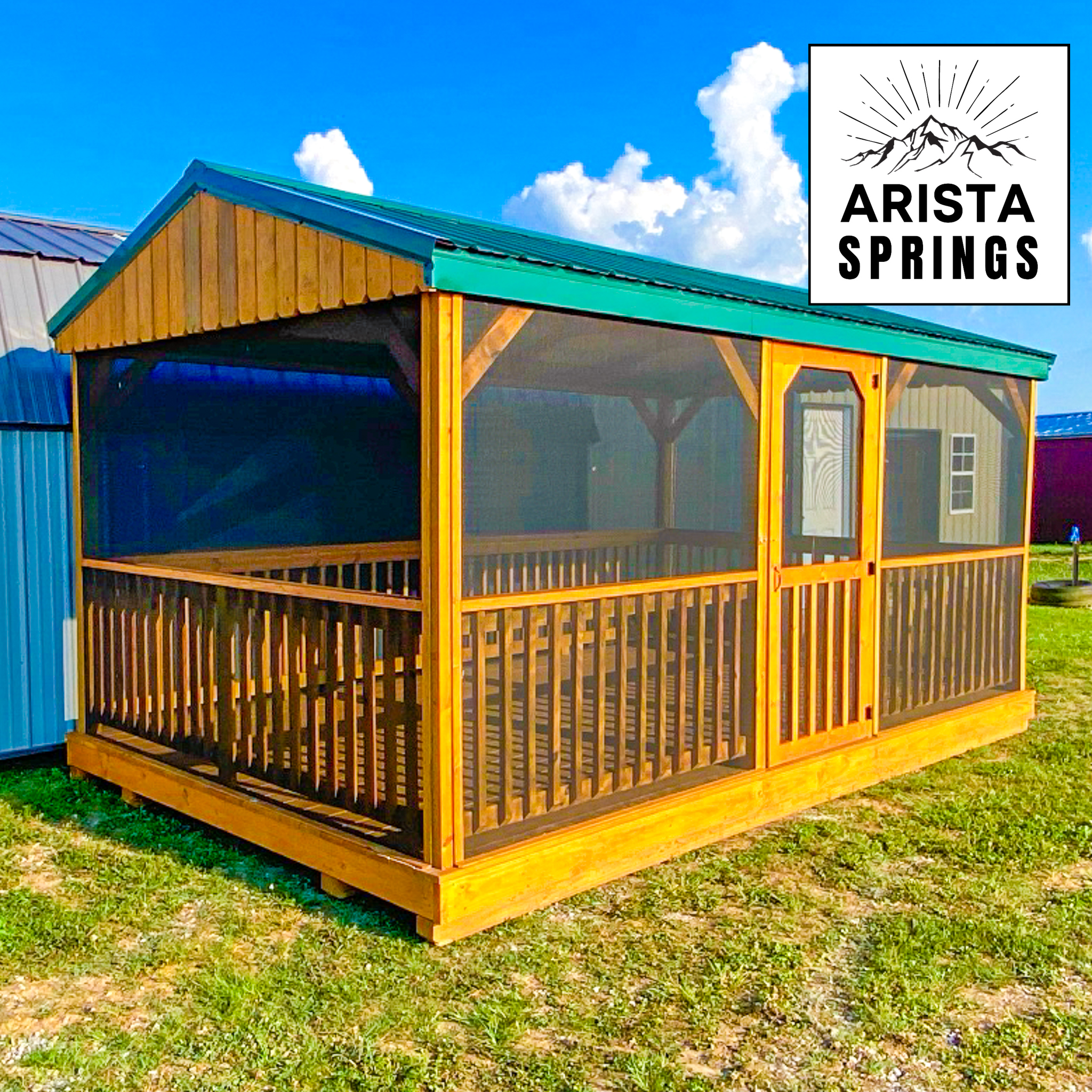 PRE-OWNED 10' x 16' Outdoor Oasis w/ Screen