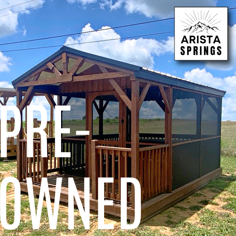 PRE-OWNED 10′ x 16′ “Fernwood Oasis w/ Screen” Pavilion