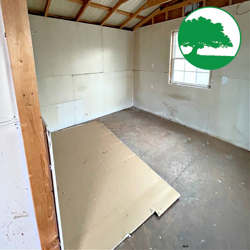 PRE-OWNED 12' x 32' Painted "Side Utility / Cabin"