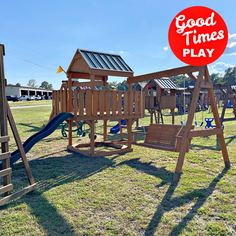 PRE-OWNED "Family Fun" 4ft Deck Height