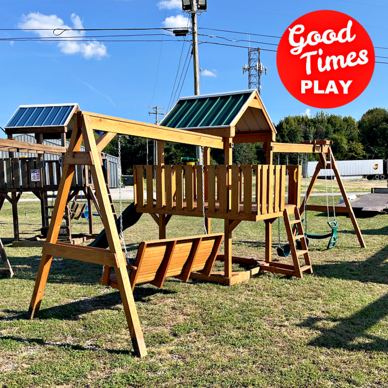 PRE-OWNED "Family Fun" 4ft Deck Height