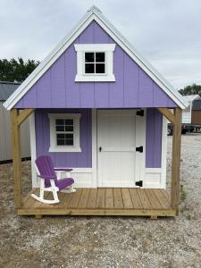 8×12 Playhouse