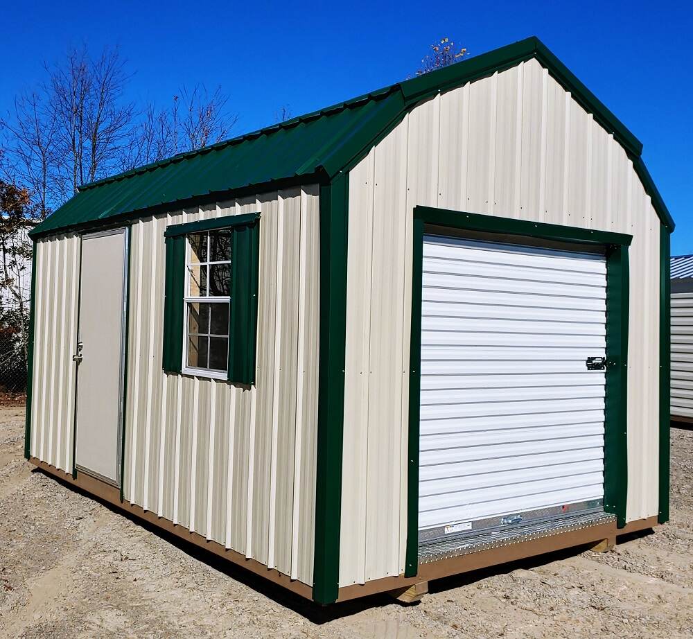 Vertical AG Barn with Roll up Door