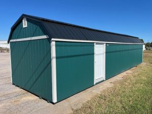 A frame with single door 300x225