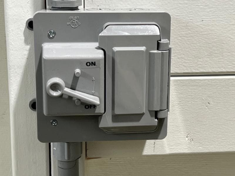 greenhouse electricity