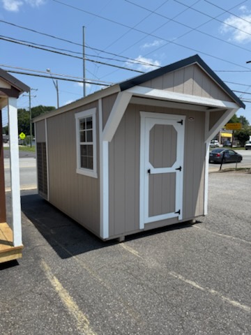 8 X 14 Dog Kennel