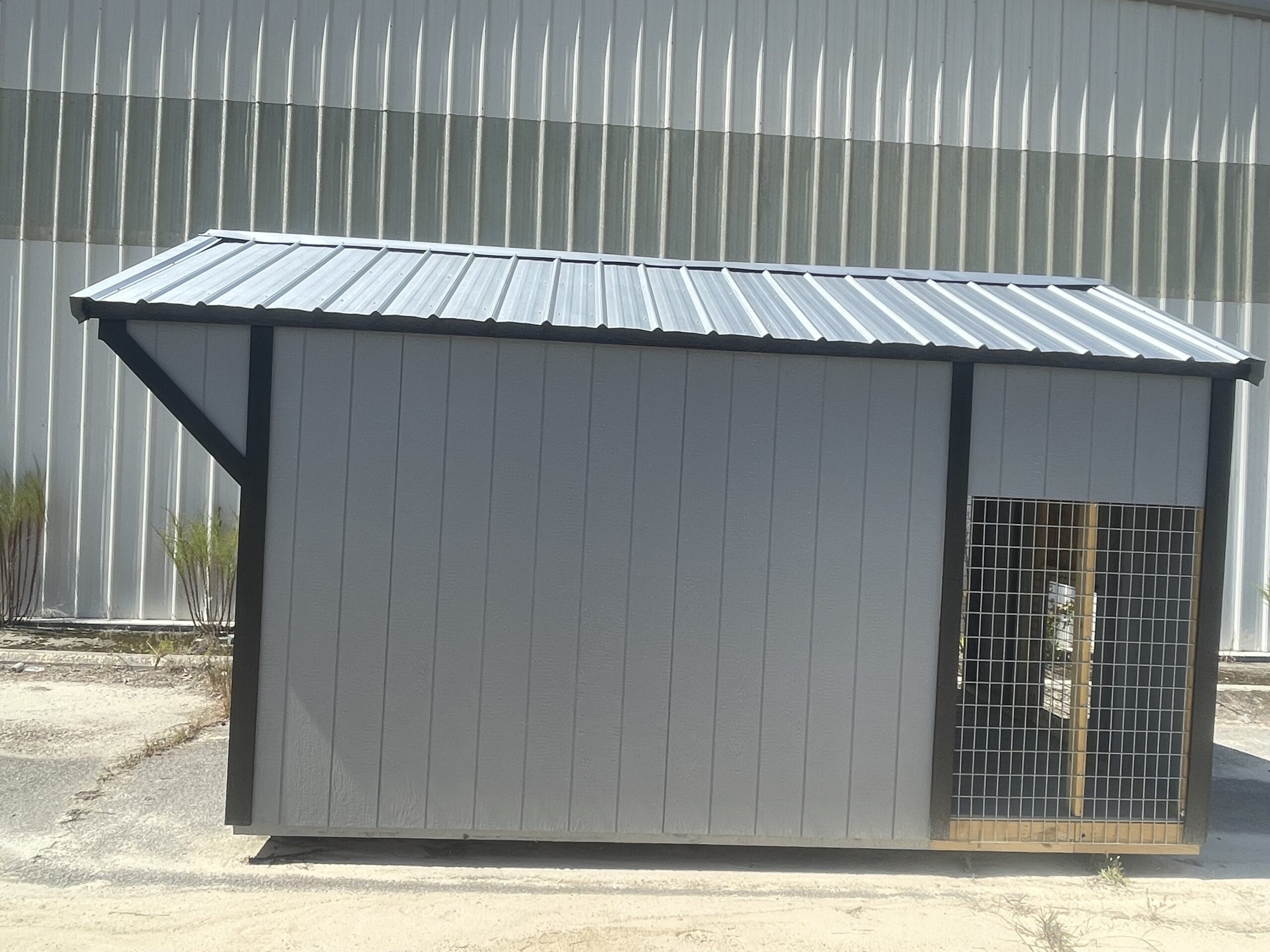 8 X 14 Dog Kennel