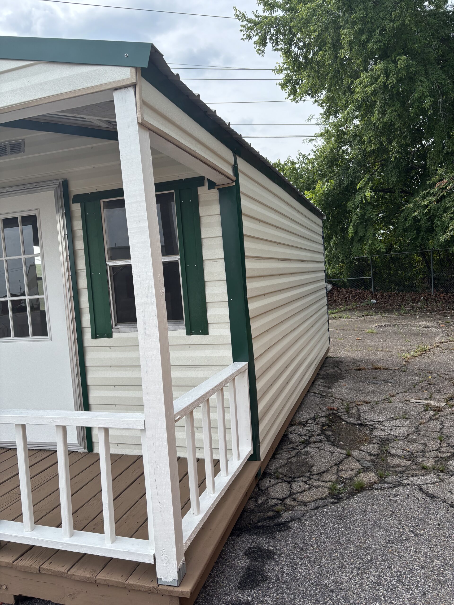 12 X 20 Utility With End Porch