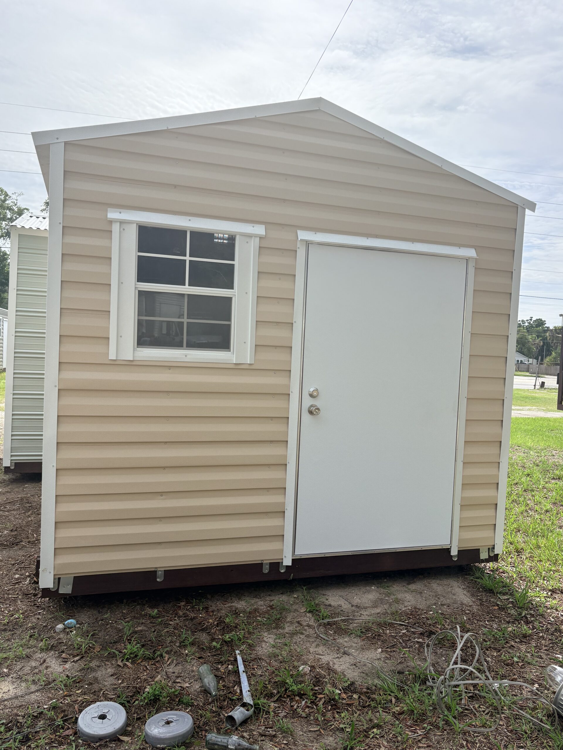10×8 Side Garden With Electric #13589