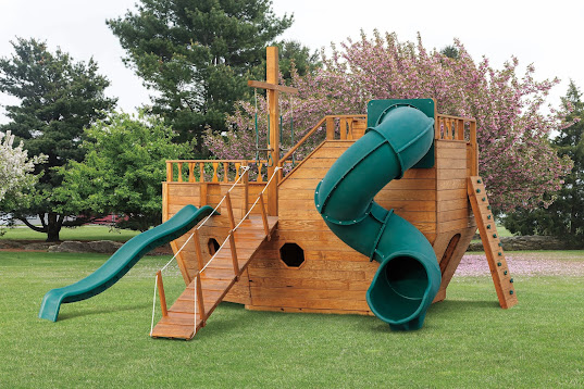Medium Castle shown with upgrades