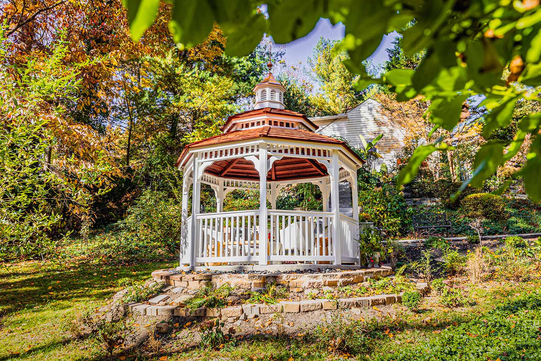12x12_White_Vinyl_Octagon_Gazebo_MediaQuigley 5